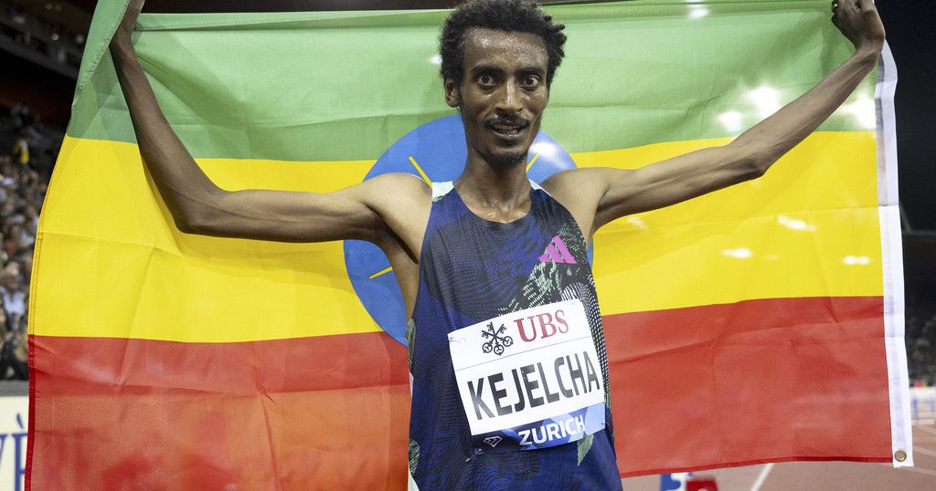 Ethiopian runner Yomif Kejelcha breaks men’s half-marathon world record