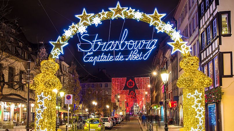 Il Christkindelsmärik di Strasburgo è il più antico mercatino di Natale della Francia