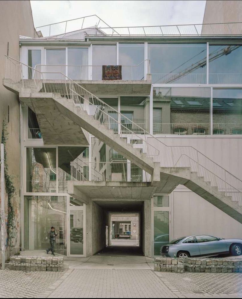 Brunnenstraße 9, Berlin, Germany: b+ 2007-10