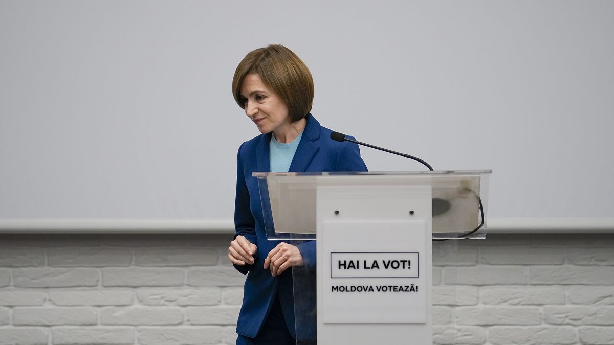 Sandu has slim lead in Moldova's presidential run-off