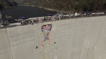 No Comment : victoire des grimpeurs autrichiens au sommet du barrage suisse de Verzasca