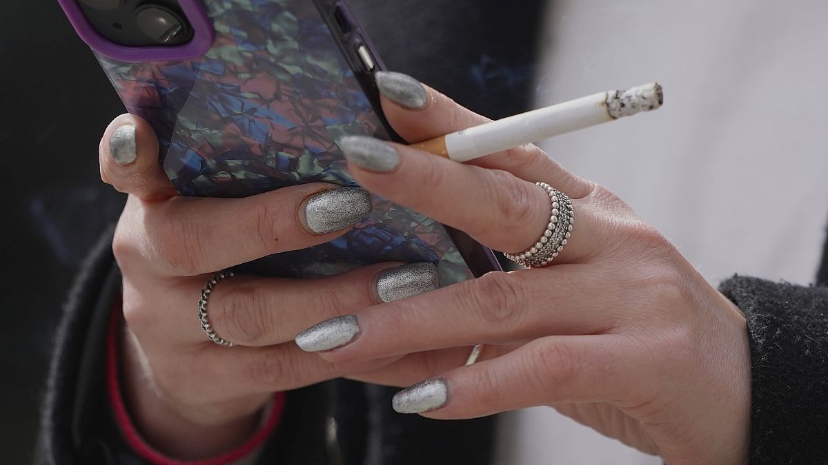 UK introduces anti-tobacco bill to 'break the cycle of addiction'