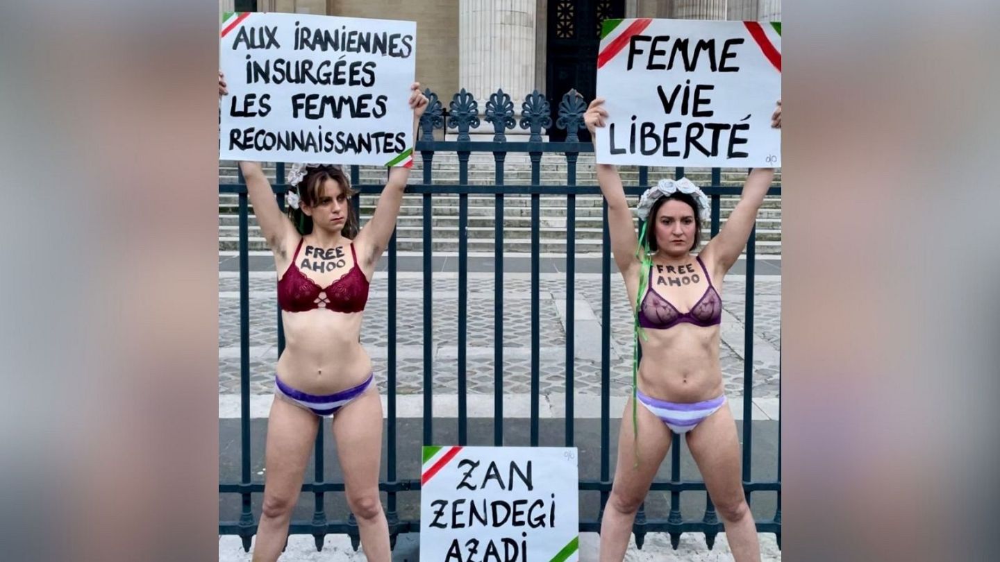 بدن نمایی دختر ایرانی سکسی