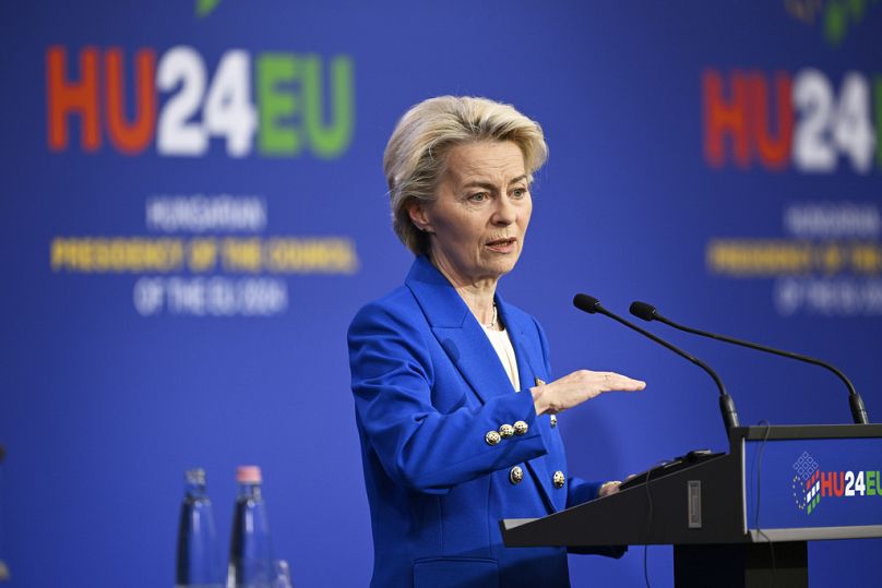 Az EB elnöke a sajtótájékoztatón