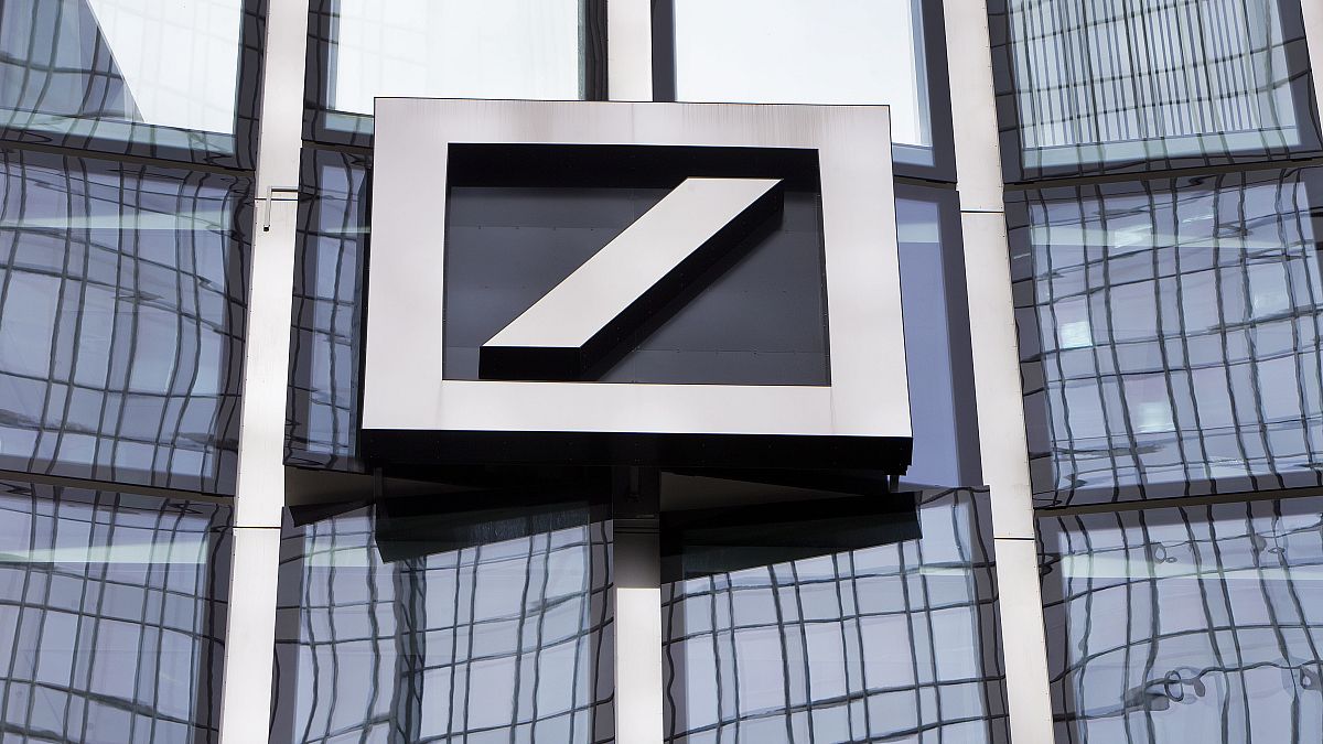 Deutsche Bank to axe more than 100 bankers in attempt to slash costs