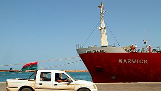 Libyan protesters block oil valves demanding release of kidnapped General