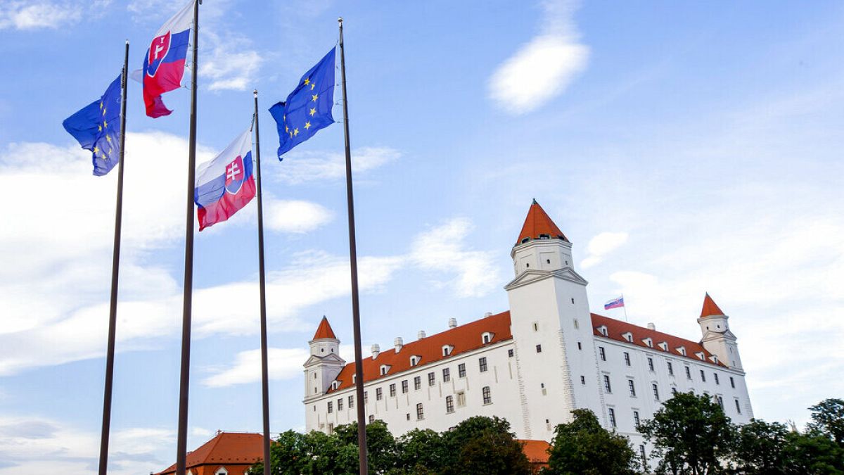 Slovakia's draft language law sparks fears over rights of Hungarian minority