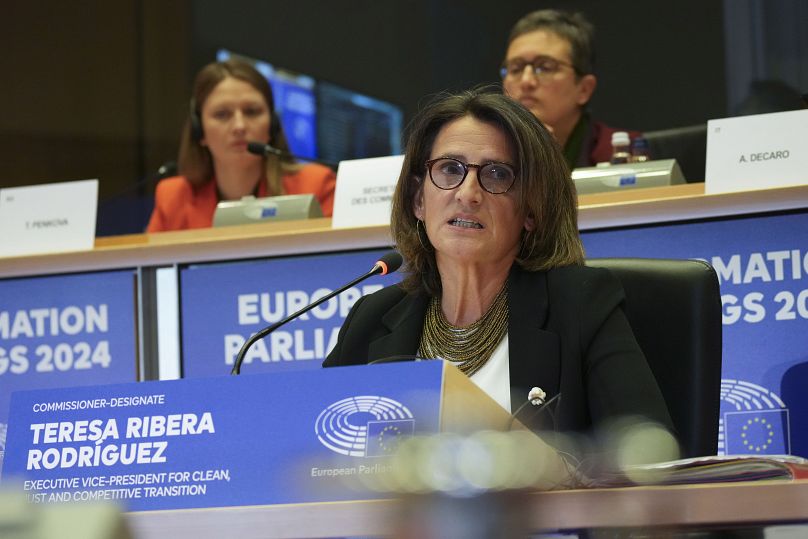 Teresa Ribera Rodriguez lors de son audition de confirmation au Parlement européen à Bruxelles, en Belgique, le mardi 12 novembre 2024.