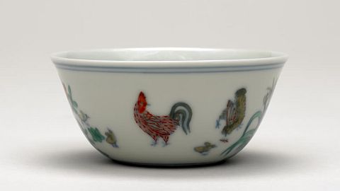 15th-century porcelain “chicken cup” 