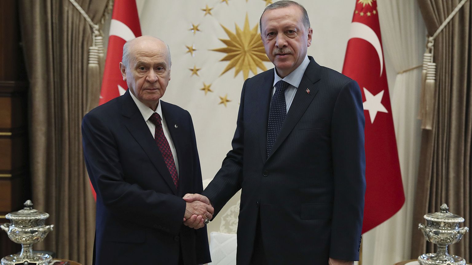 Ba kent Ankara da Cumhur G r mesi Erdo an Bah eli yi A rlad ba-kent-ankara-da-cumhur-g-r-mesi-erdo-an-bah-eli-yi-a-rlad