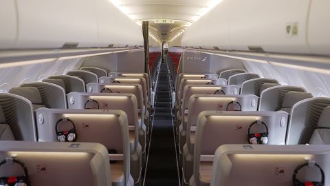 Iberia's new Airbus A321XLR has business class seats that face inwards