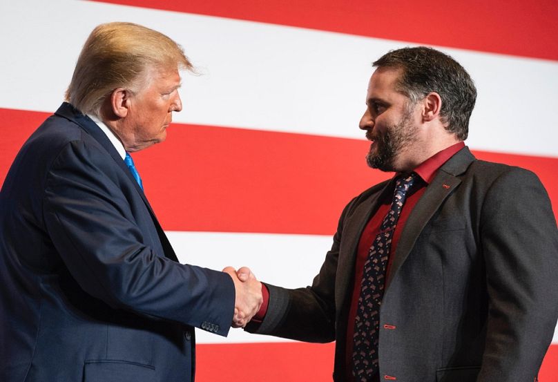 Mathew Golsteyn köszönetet mondott Donald Trumpnak, 2019 decemberében