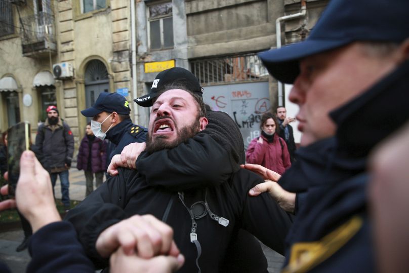 Kormányellenes tüntetés Tbilisziben 2024. november 19-én