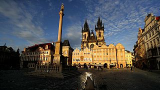 Foto di archivio: Piazza della Città Vecchia a Praga, Repubblica Ceca, 29 marzo 2021. 