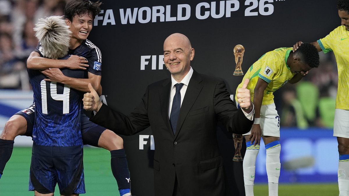 What countries are on track to qualify for the 2026 FIFA World Cup?