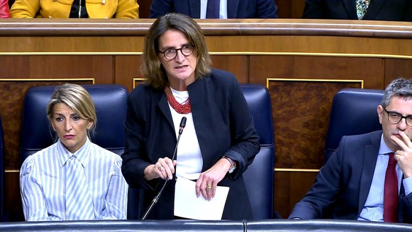 Teresa Ribera, ministre espagnole de la Transition écologique, s'exprime devant le Parlement, le mercredi 20 novembre 2024