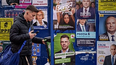 Video. Overseas Romanians vote ahead of Sunday's presidential ...