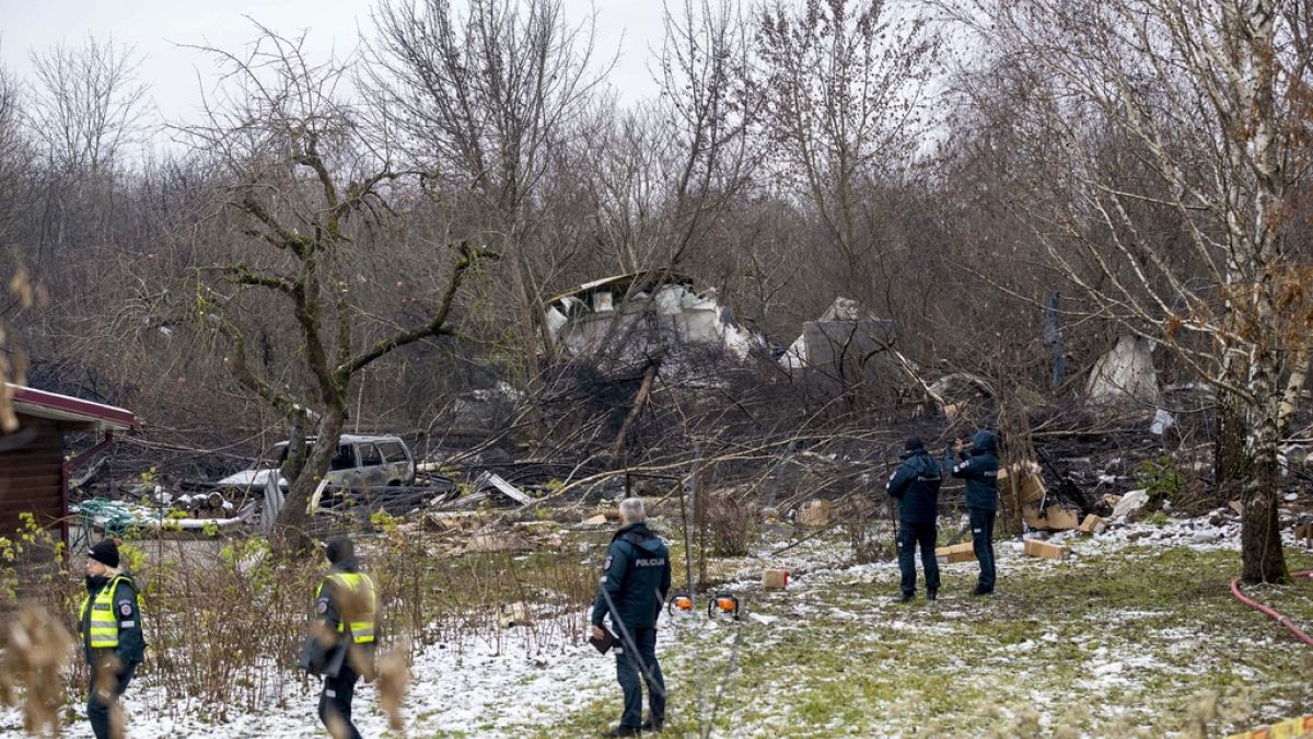 No Comment : un crash d'avion en Lituanie fait un mort