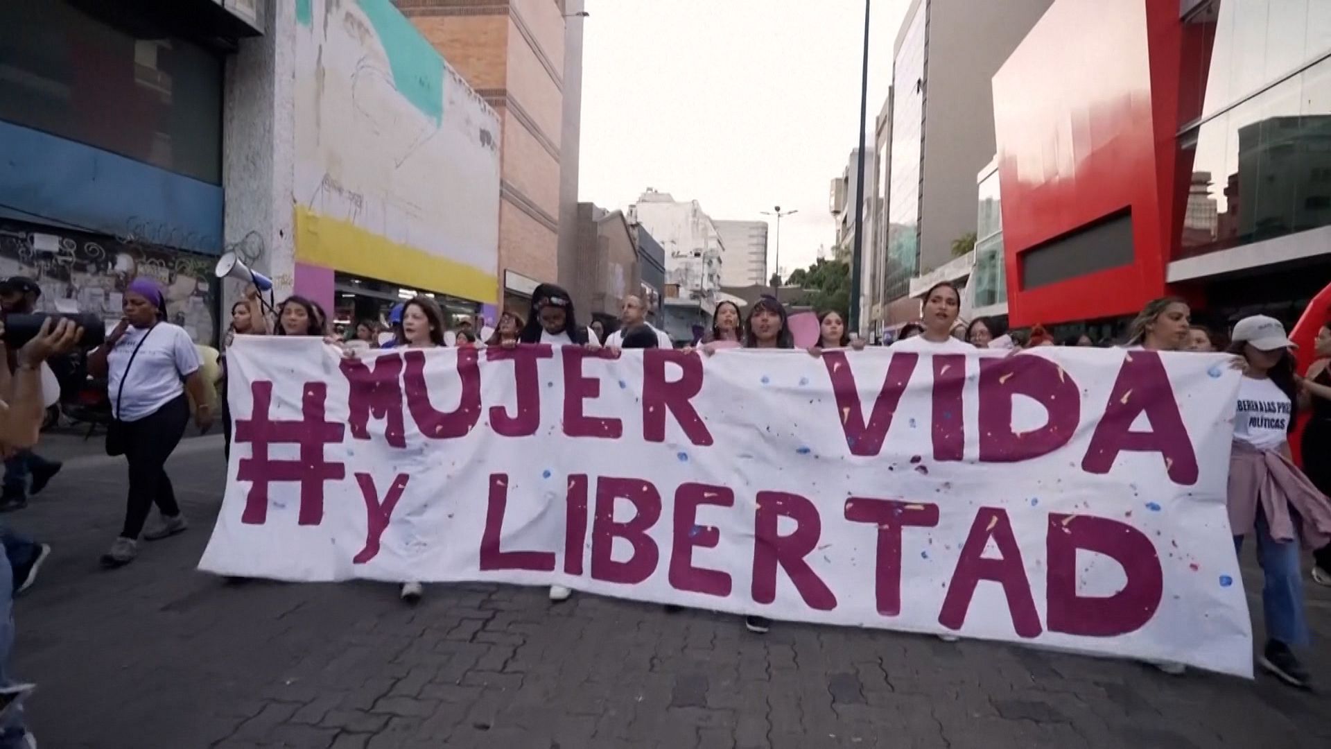 Mu Jr Letoa Vídeo. Vídeo: América Latina se une contra la violencia de género ...