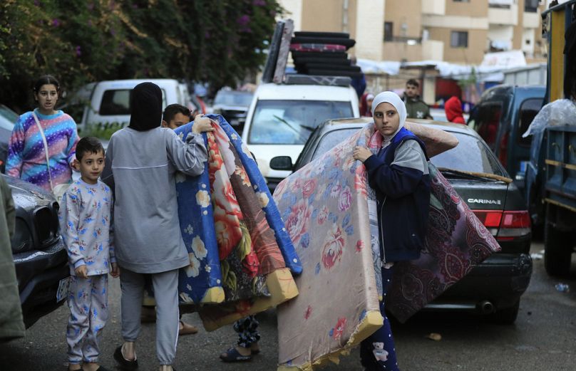 بازگشت آوارگان لبنانی به خانه‌هایشان پس از اعلام آتش‌بس