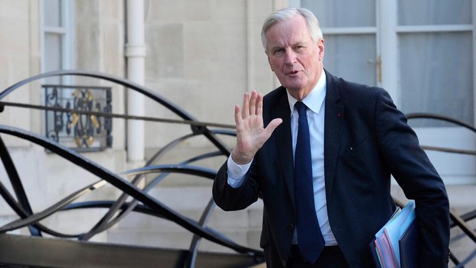 Barnier: possibili "gravi turbolenze sui mercati" in caso di sfiducia al governo francese