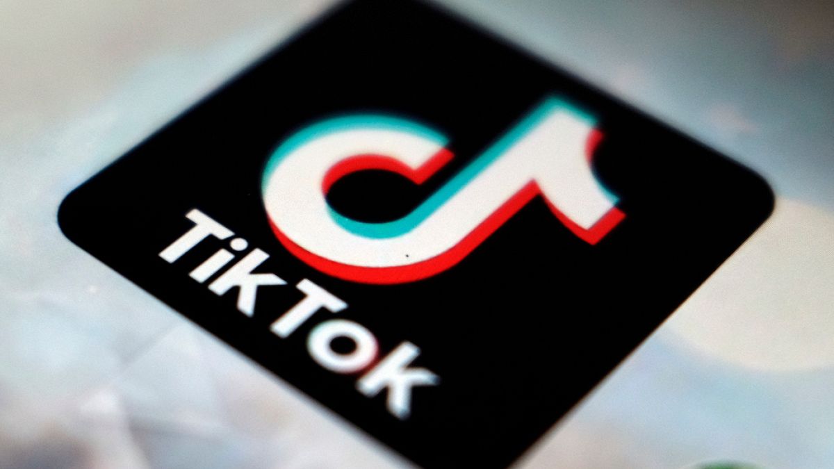 Romanian authorities ask EU Commission to investigate TikTok role in election