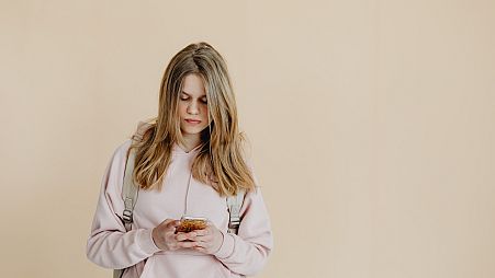 The two chambers of the Australian parliament passed a bill to implement the strictest laws on social media access for minors.