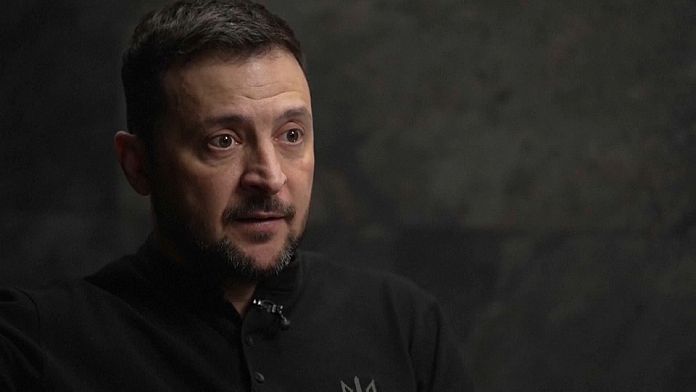 Zelensky: l'adesione alla Nato deve basarsi sui confini riconosciuti dell'Ucraina