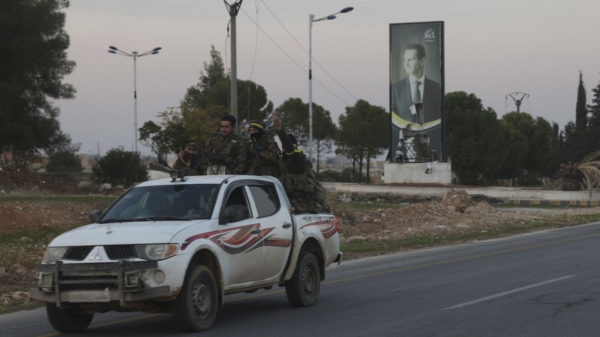 الجيش السوري يعلن التصدي للمعارضة في حلب وإدلب ويؤكد التحضير لهجوم مضاد