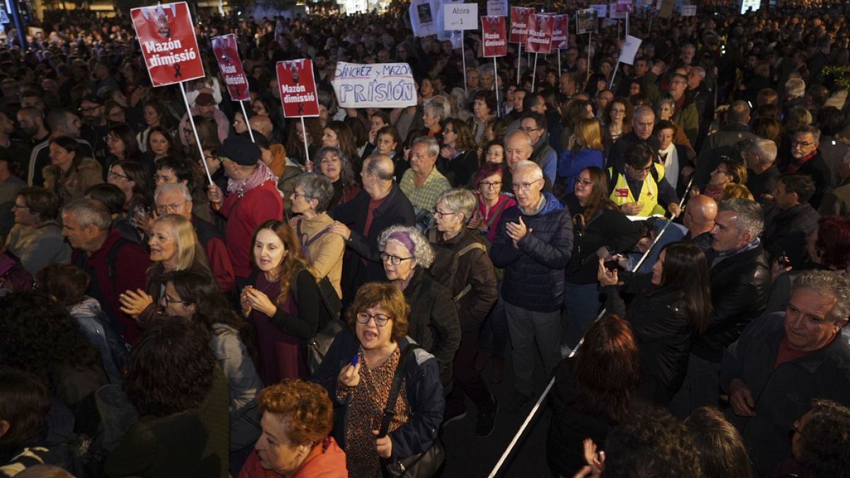 Βαλένθια: Νέα διαδήλωση με αίτημα την παραίτηση της περιφερειακής κυβέρνησης