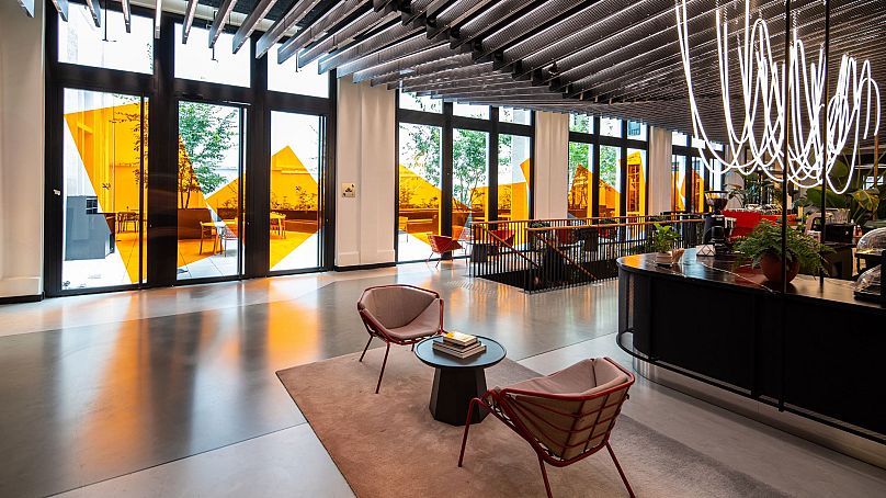 Image of Ledger interior HQ
