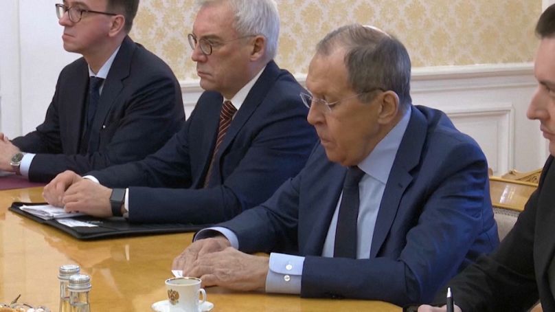 Szergej Lavrov december 2-án Moszkvában, Szijjártó Péterrel történő tárgyalás közben
