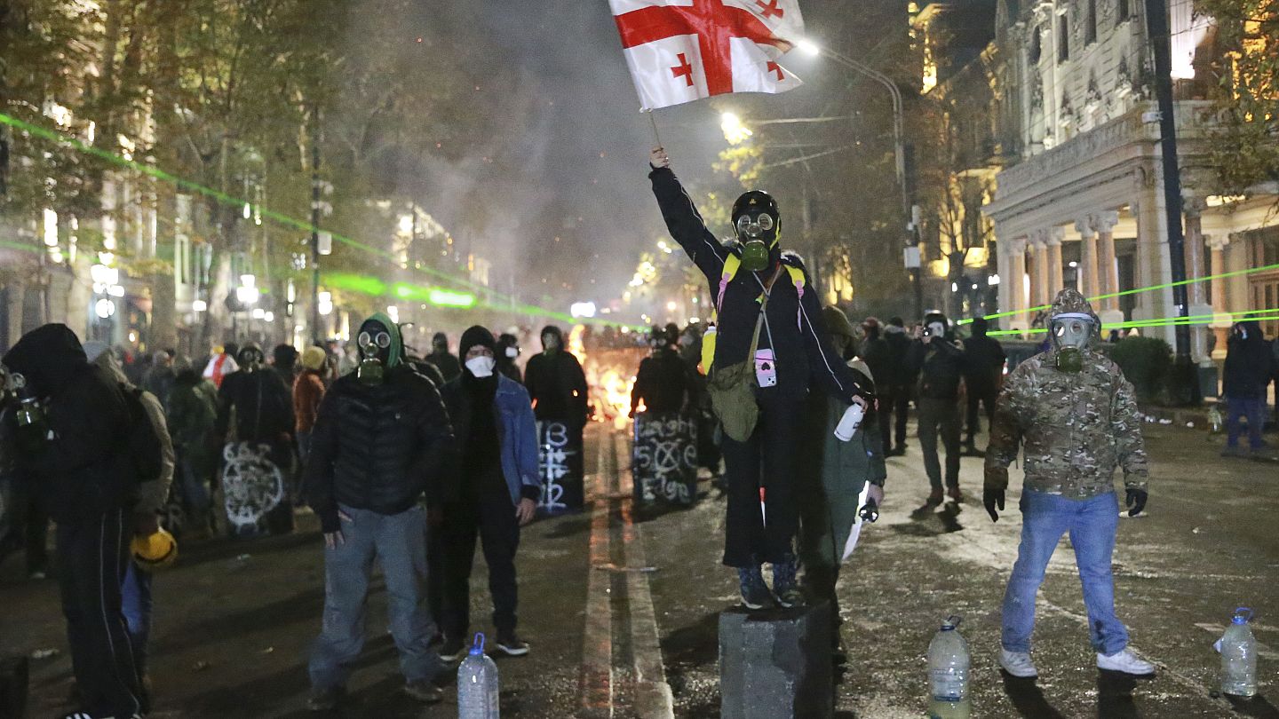 Seis noches de manifestaciones contra el Gobierno de Georgia | Euronews