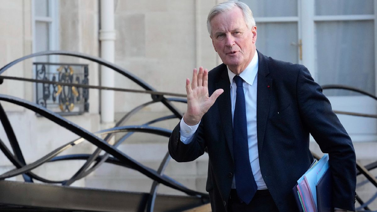 Emmanuel Macron a accepté la démission de Michel Barnier