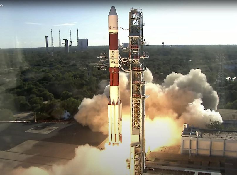تُظهر هذه الصورة المأخوذة من فيديو قدمته وكالة الفضاء الأوروبية إطلاق صاروخ من مركز ساتيش داوان الفضائي في سريهاريكوتا بالهند يوم الخميس 5 ديسمبر/كانون الأول 2024.