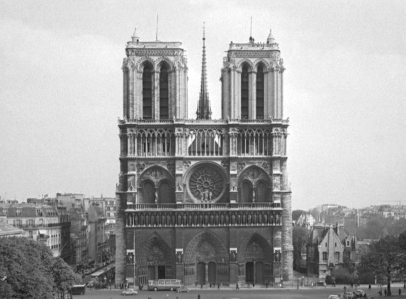 A Notre-Dame 1967-ben