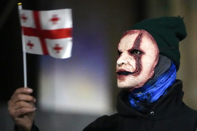 A grúzok nem törődtek bele az oroszbarát kormány győzelmébe