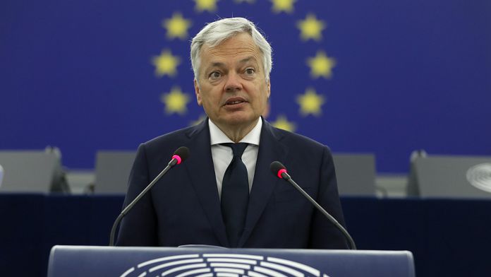 Reynders: fondi sospetti per un milione di euro, "provengono dal mio patrimonio privato"