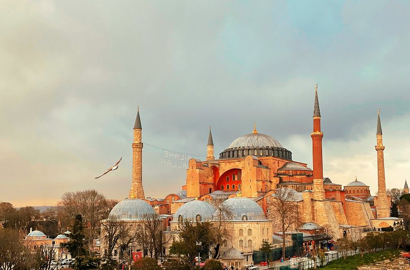 La Moschea di Hagia Sophia a Istanbul, Turchia, senza bisogno di filtri