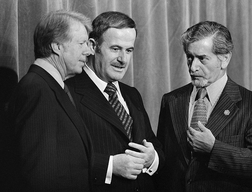 Jimmy Carter (b) és Háfez el-Aszad (k) Genfben, 1977-ben