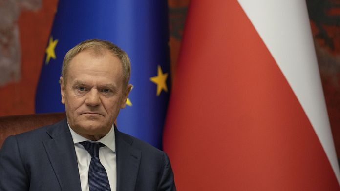 Ucraina, Tusk: "I colloqui di pace potrebbero cominciare durante l'inverno"