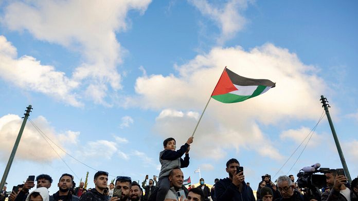 La diaspora siriana in Europa tra gioia e ansia