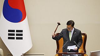 Primo voto di impeachment del presidente sudcoreano Yoon Suk Yeol all'Assemblea nazionale di Seul, Corea del Sud, sabato 7 dicembre 2024.