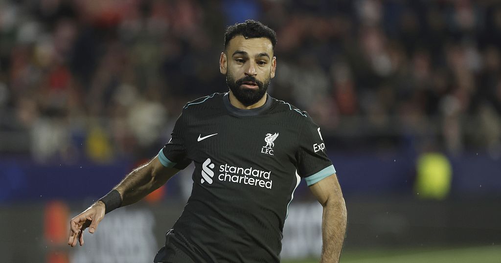 Salah contract ‘doesn’t worry me’ – Slot ahead of Fulham game