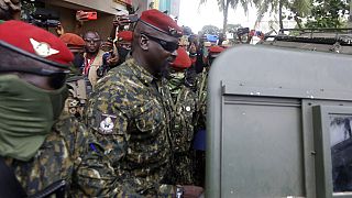 Guinée : les militaires s'accrochent-ils au pouvoir ?