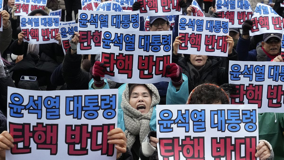 En Corée du Sud, la Cour constitutionnelle lance l'examen de la destitution du président Yoon