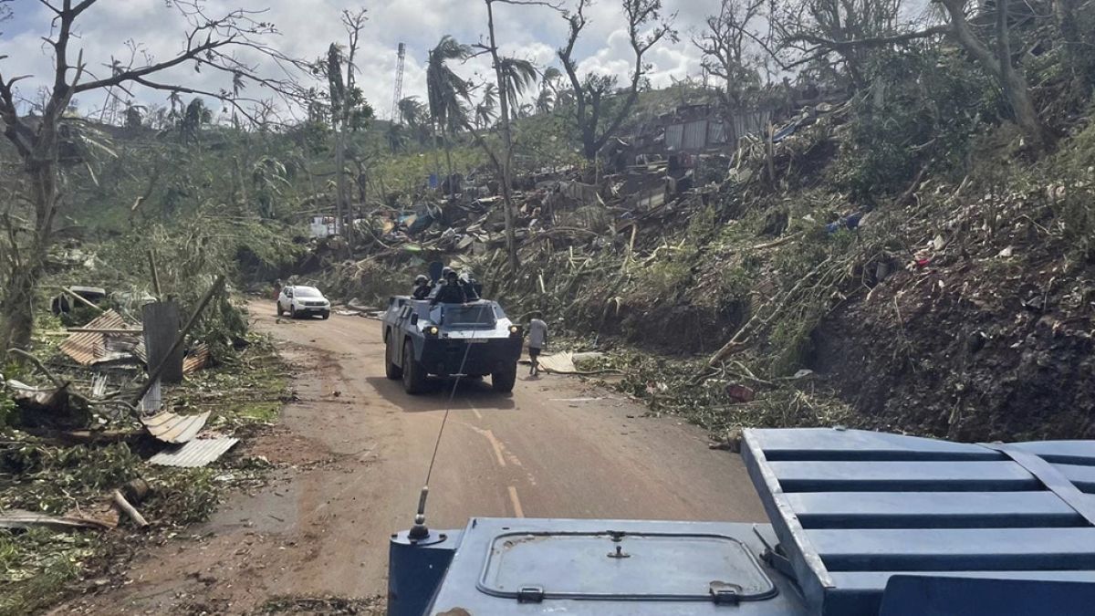 No Comment : le cyclone Chido frappe violemment Mayotte