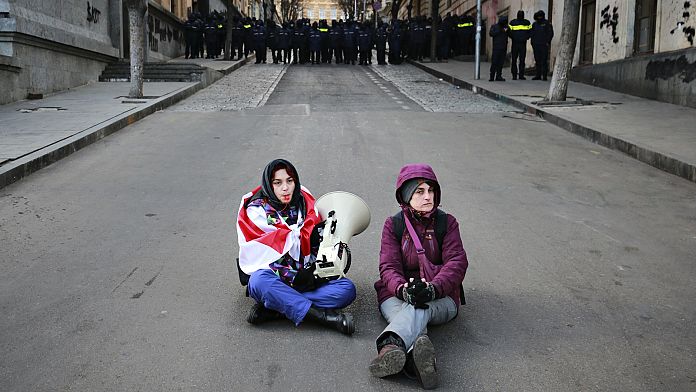 Sanzioni contro i dirigenti della Georgia, Ungheria e Slovacchia pongono il veto