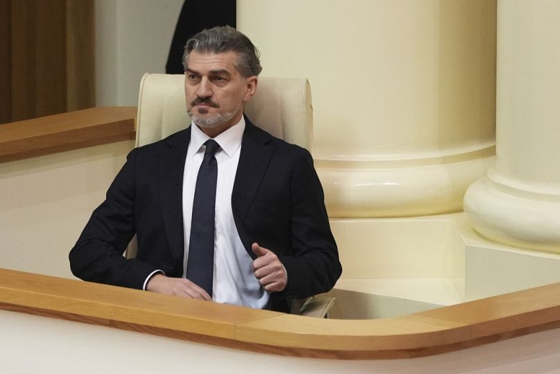 Der neue georgische Präsident Mikheil Kawelaschwili nimmt am Samstag an einer Sitzung des georgischen Parlaments  teil.