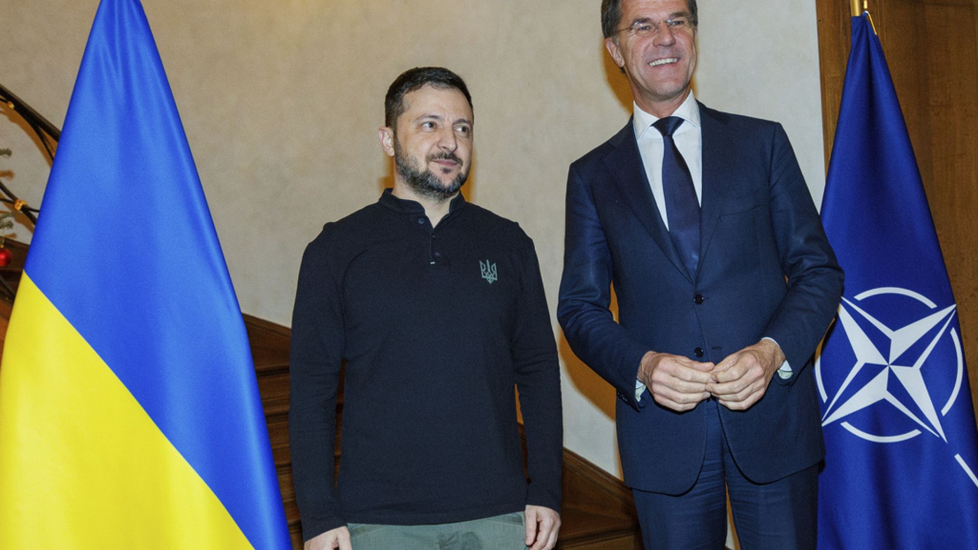 NATO: Ukraine soll "Position der Stärke für Friedensgespräche mit ... NATO: Ukraine soll "Position der Stärke für Friedensgespräche mit ...